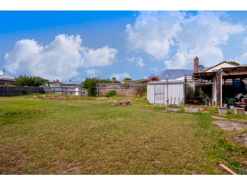 17 Constance Avenue, Glenorchy TAS 7010