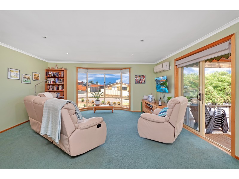 2 Kirabati Road, Midway Point TAS 7171