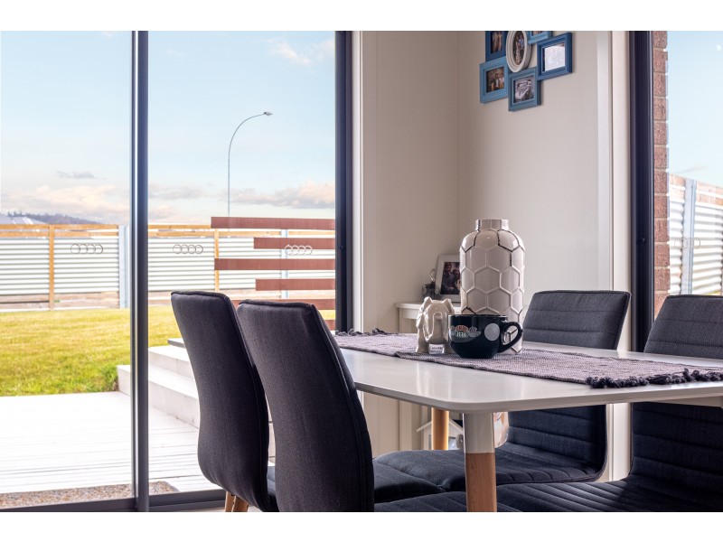 8 Harmsworth Road, Oakdowns TAS 7019