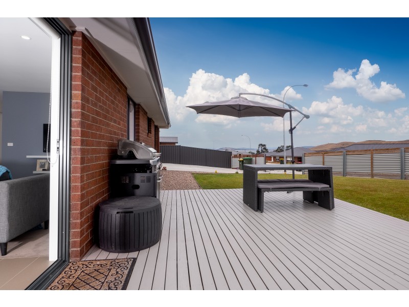 8 Harmsworth Road, Oakdowns TAS 7019