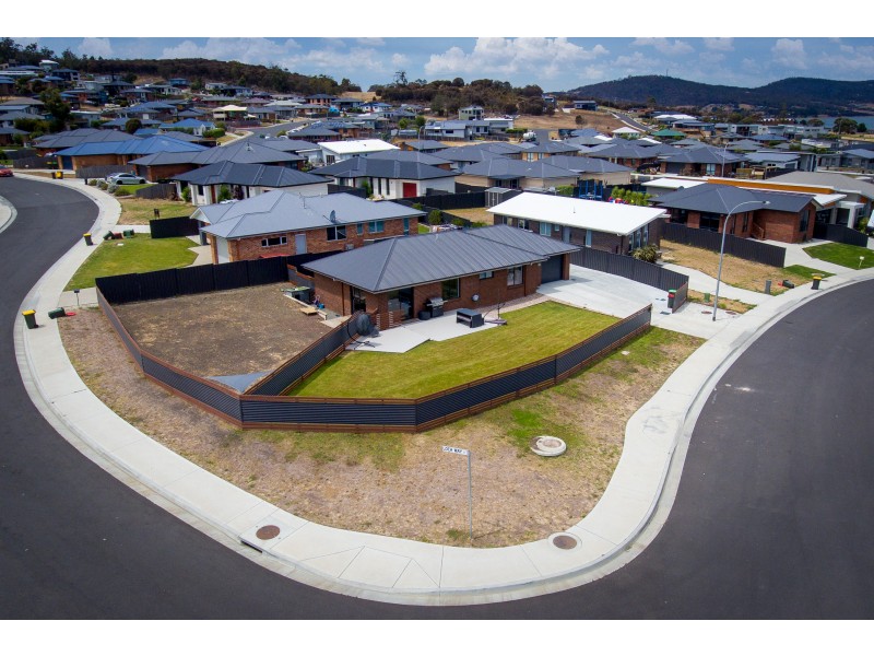 8 Harmsworth Road, Oakdowns TAS 7019