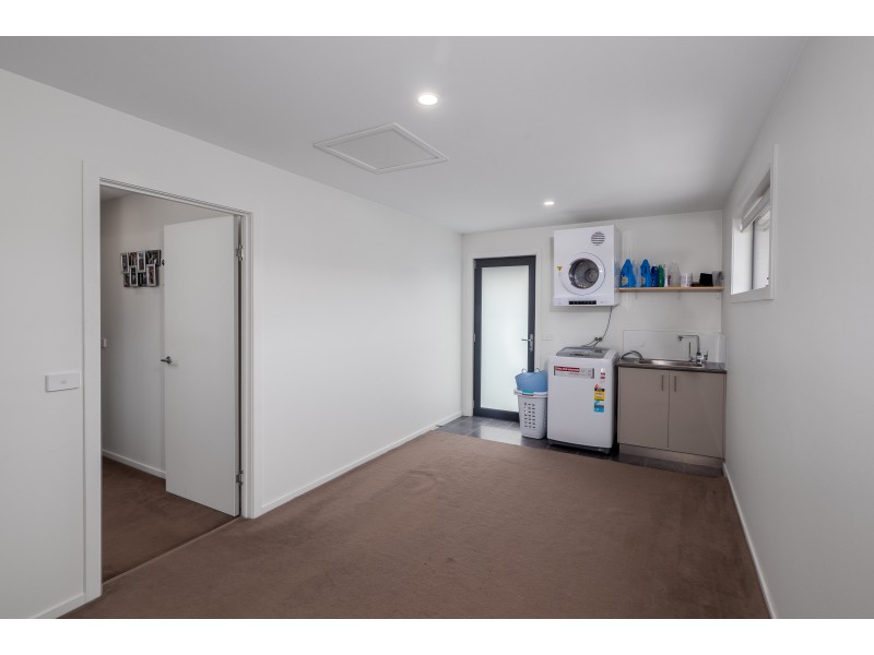 8 Harmsworth Road, Oakdowns TAS 7019