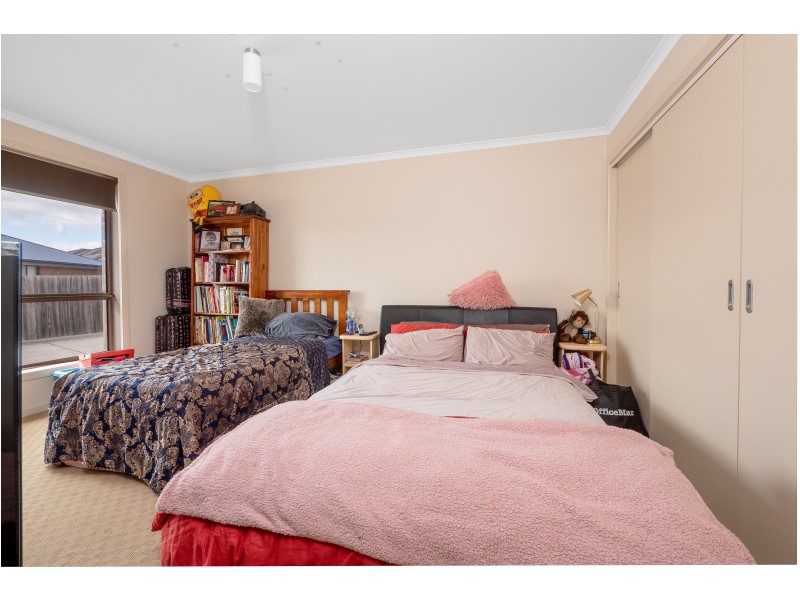 1/19 Alice Place, Brighton TAS 7030