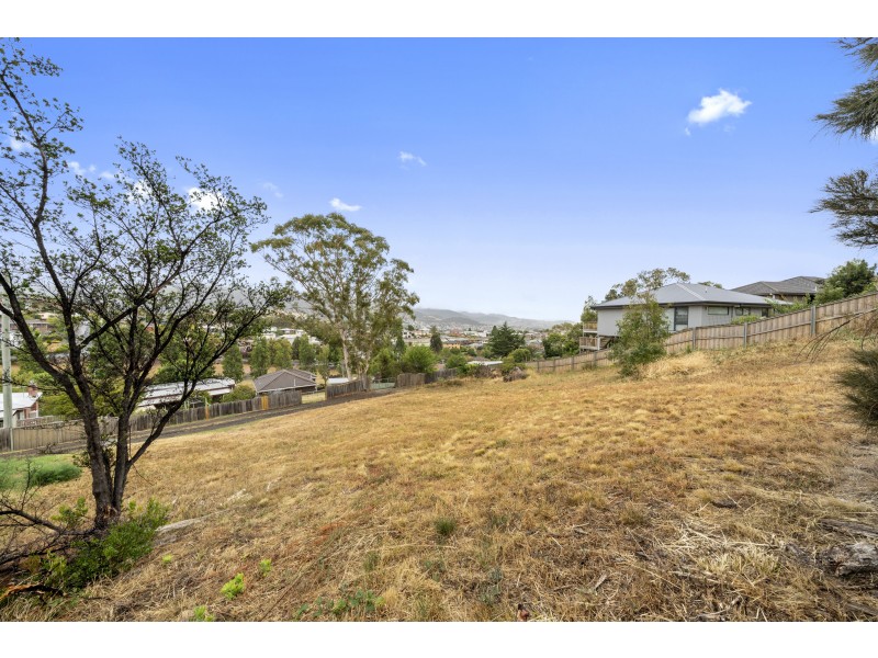 20 Atherton Avenue, West Moonah TAS 7009
