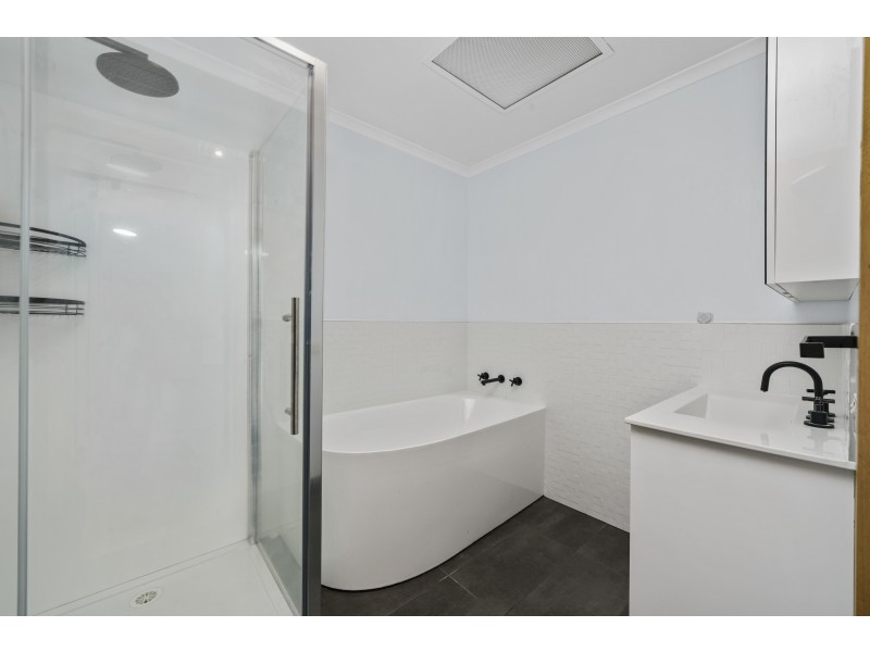 4/10 Racecourse Road, Brighton TAS 7030