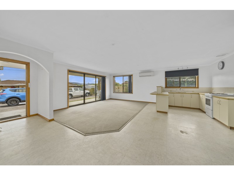 4/10 Racecourse Road, Brighton TAS 7030