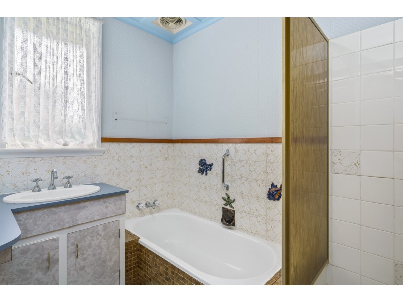 11 Chippendale Street, Claremont TAS 7011