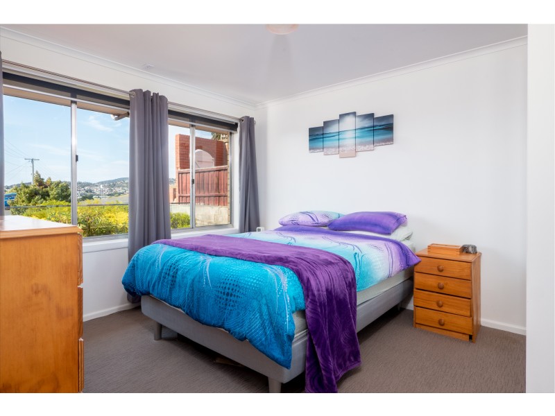 27 Weston Place, Montrose TAS 7010
