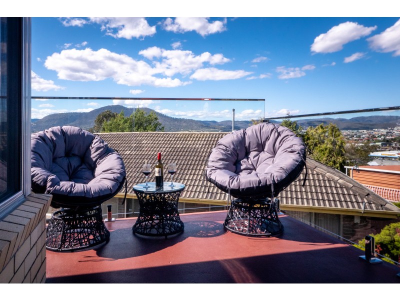 27 Weston Place, Montrose TAS 7010