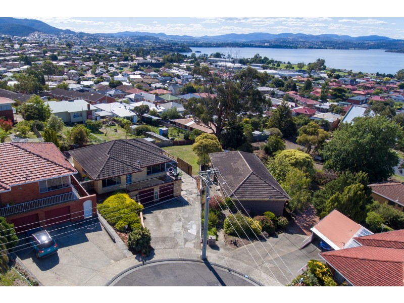 27 Weston Place, Montrose TAS 7010