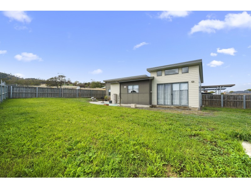 2/146 Rockingham Drive, Clarendon Vale TAS 7019