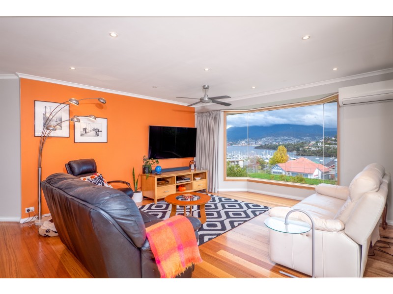 4/18 Alma Street, Bellerive TAS 7018