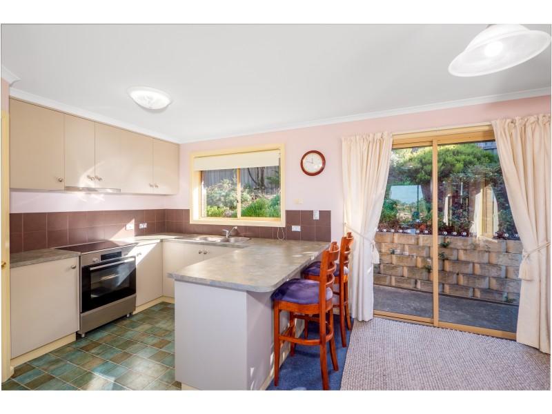 4/6 Taree Street, Chigwell TAS 7011
