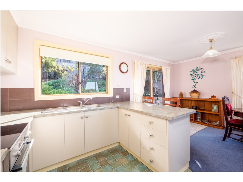 4/6 Taree Street, Chigwell TAS 7011