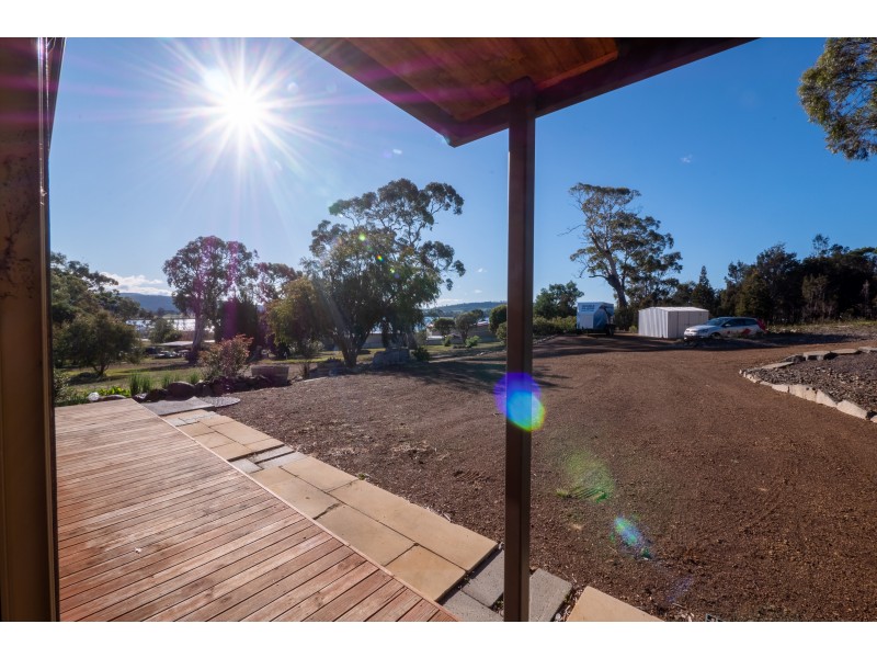 1 Baring Court, Triabunna TAS 7190