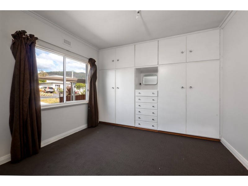 1 Paringa Road, Glenorchy TAS 7010