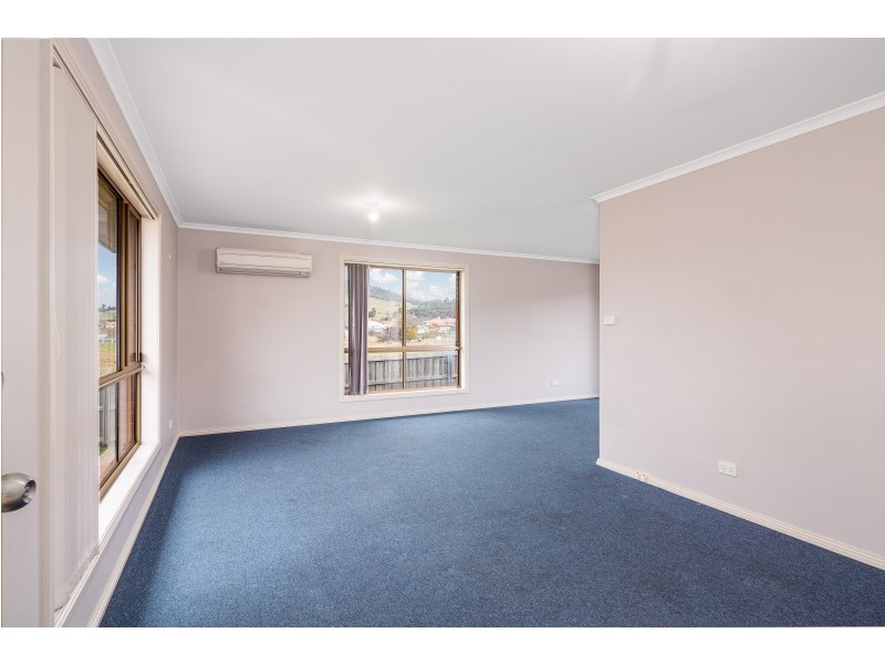 1/7 Phemie Court, Brighton TAS 7030