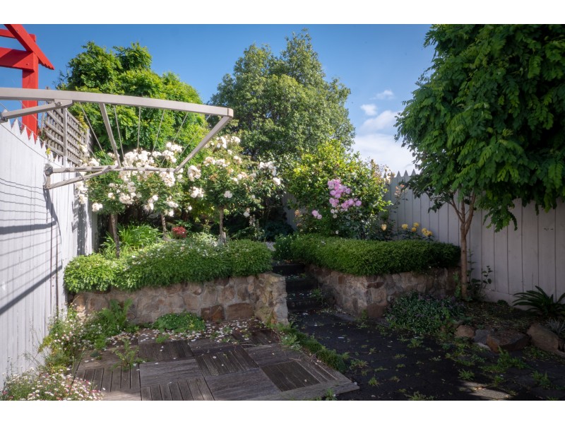 5 Pitt Street, North Hobart TAS 7000