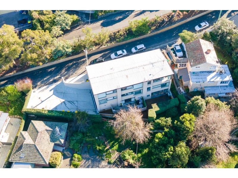 7/3 Norfolk Crescent, Sandy Bay TAS 7005