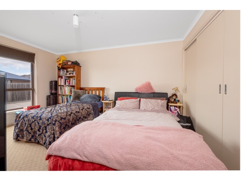 1/19 Alice Place, Brighton TAS 7030