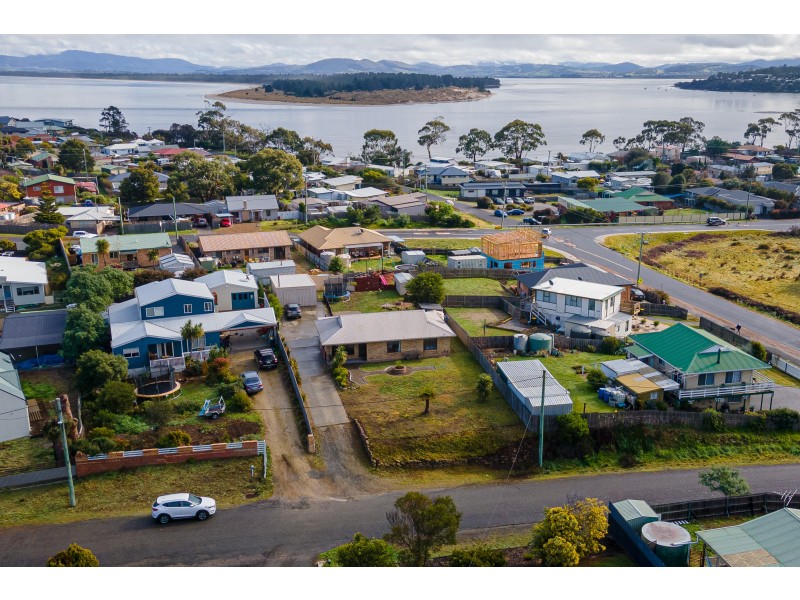 2 Nicholas Avenue, Dodges Ferry TAS 7173