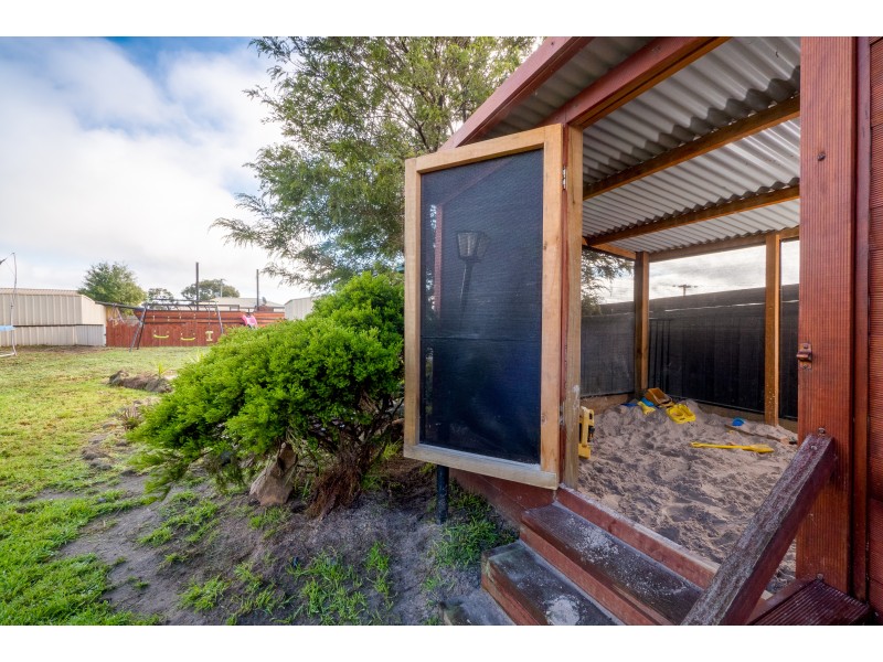 2 Nicholas Avenue, Dodges Ferry TAS 7173