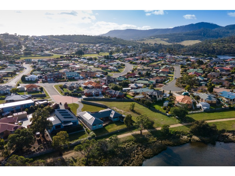 2 Francois Court, Old Beach TAS 7017