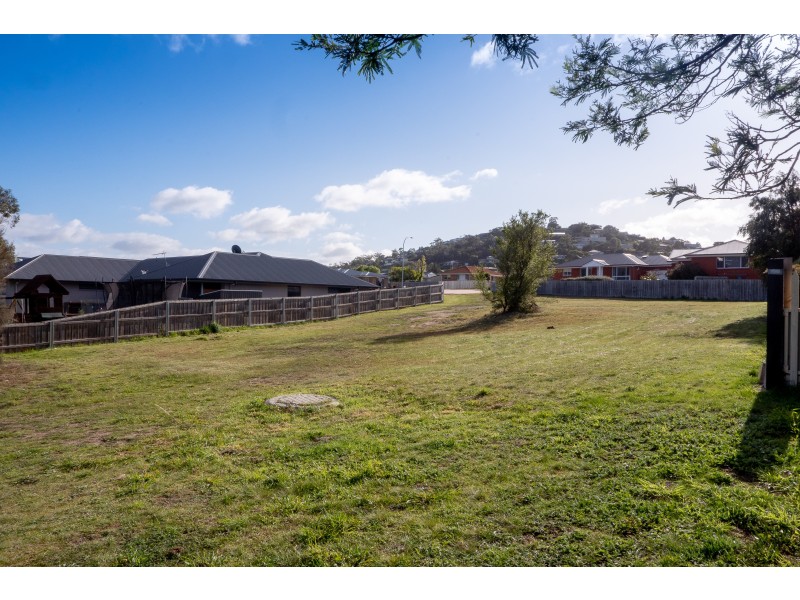 2 Francois Court, Old Beach TAS 7017