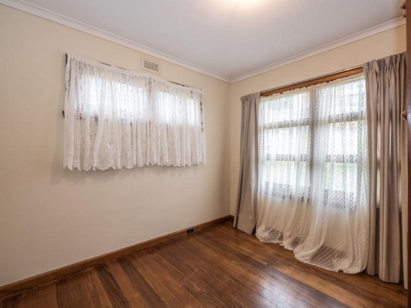 15 Walch Avenue, Moonah TAS 7009