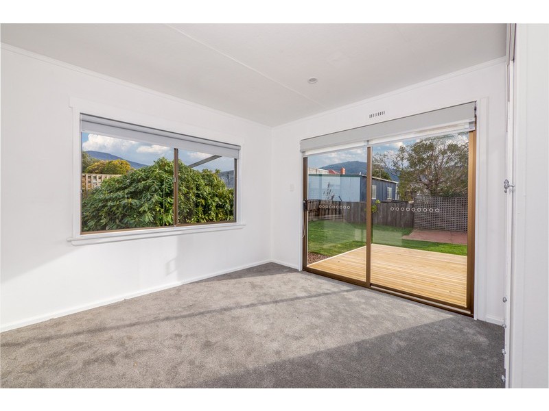 15 Kenmere Place, Glenorchy TAS 7010