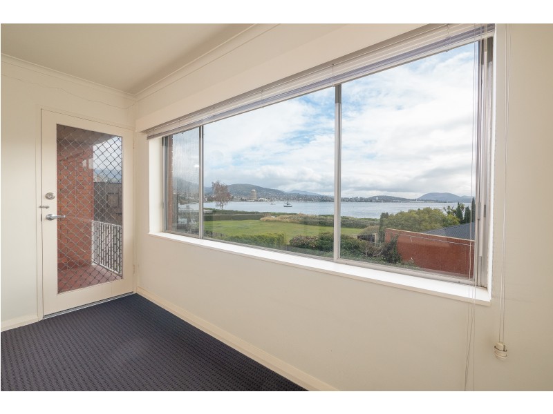 3/2 Mansell Court, Sandy Bay TAS 7005