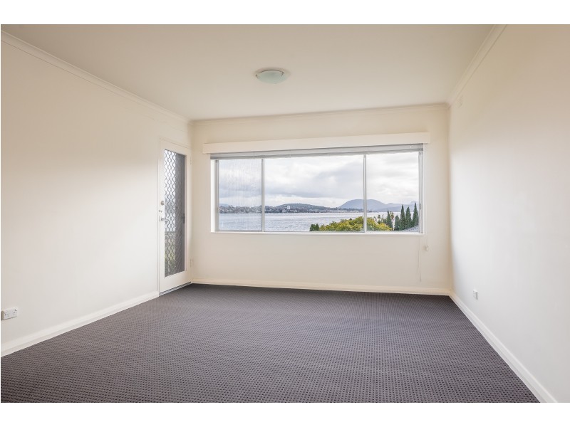 3/2 Mansell Court, Sandy Bay TAS 7005