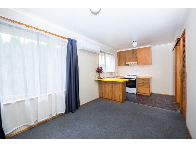 2/1 Simpson Place, Rosetta TAS 7010