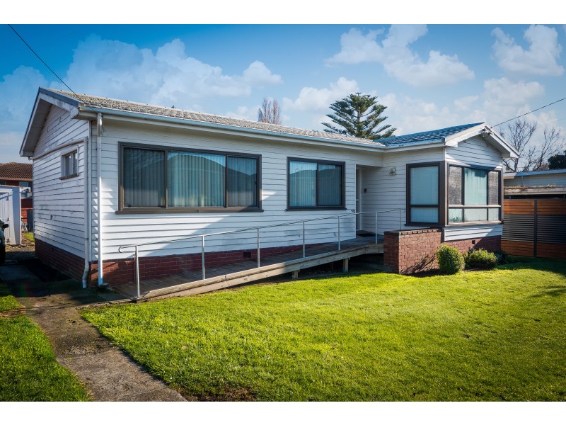 16 Fleming Street, Glenorchy TAS 7010