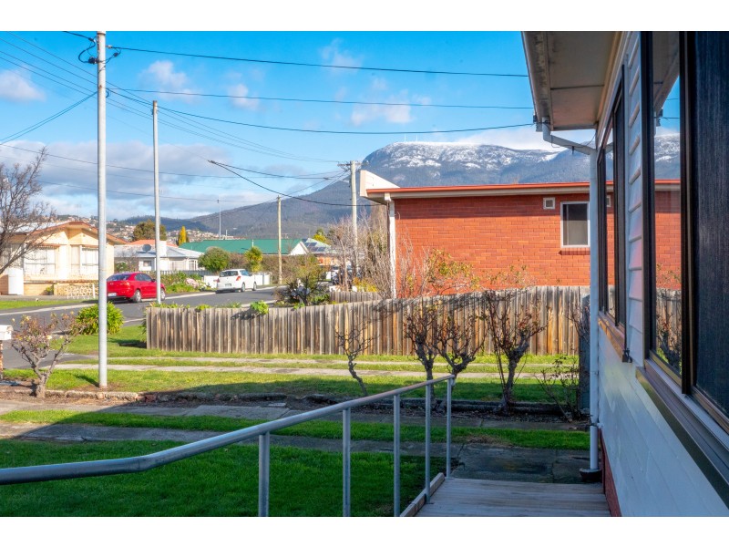 16 Fleming Street, Glenorchy TAS 7010