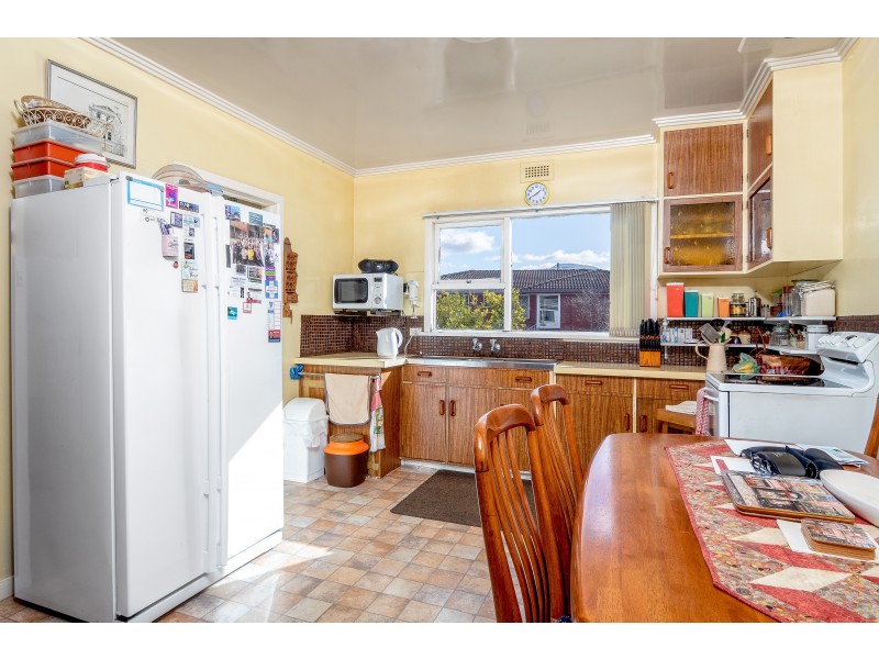 16 Fleming Street, Glenorchy TAS 7010