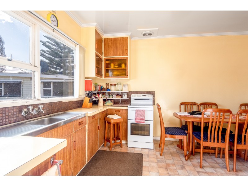 16 Fleming Street, Glenorchy TAS 7010