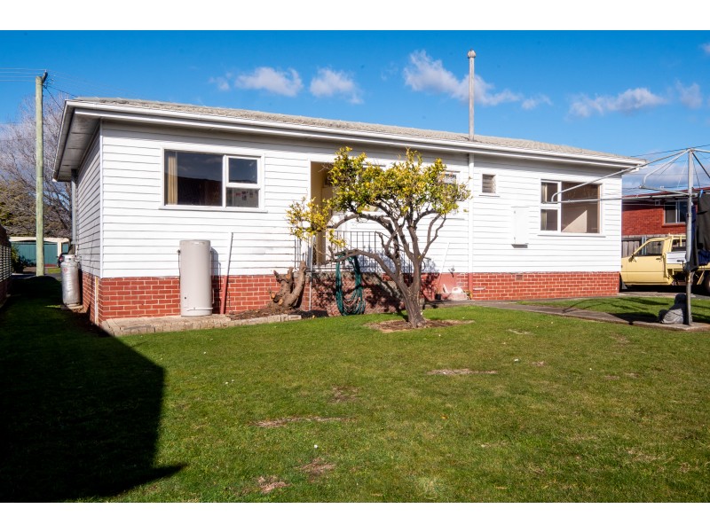 16 Fleming Street, Glenorchy TAS 7010