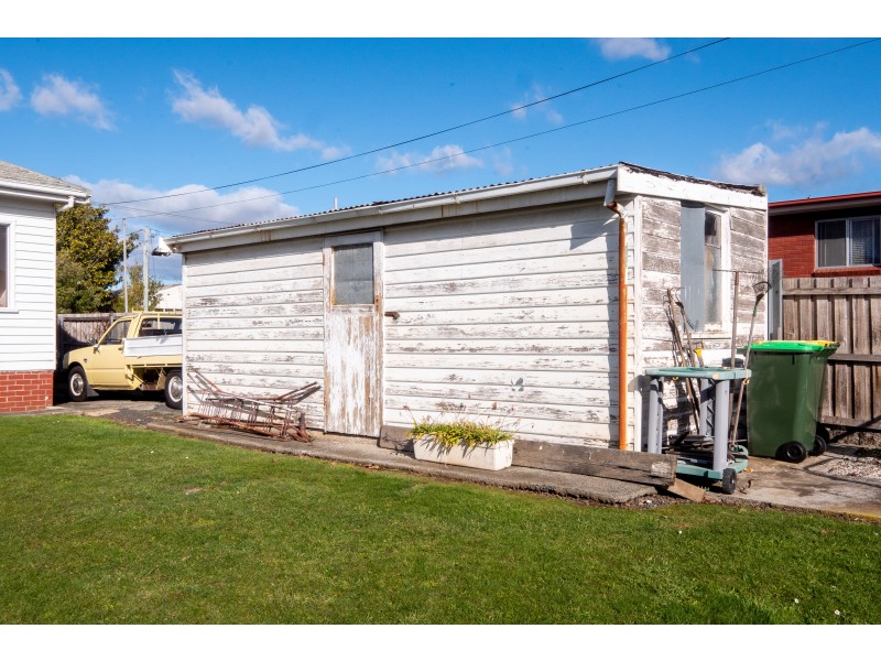 16 Fleming Street, Glenorchy TAS 7010