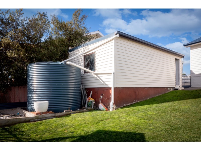 10 Windermere Beach Road, Claremont TAS 7011