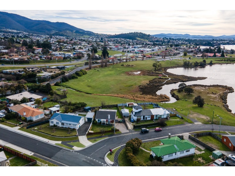 10 Windermere Beach Road, Claremont TAS 7011