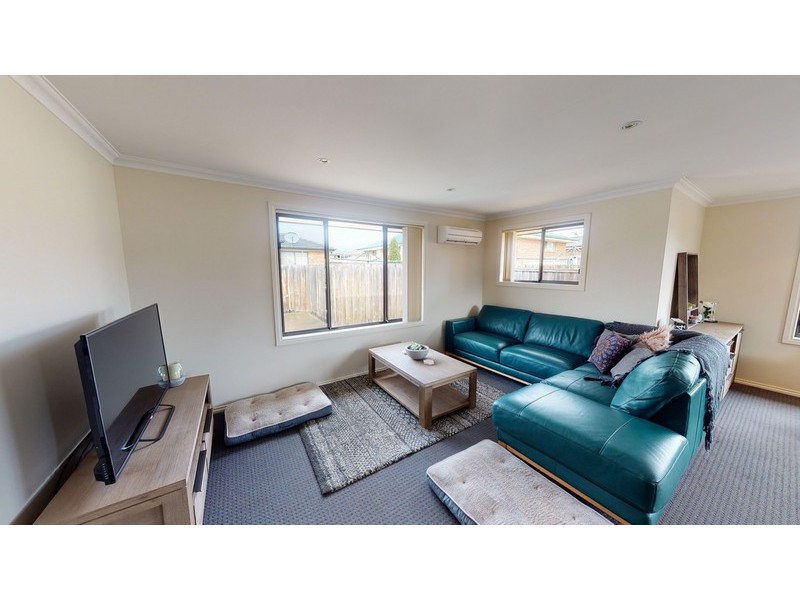 2/7 Alice Place, Brighton TAS 7030