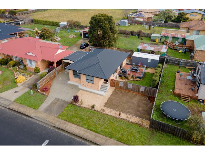 2 Alice Place, Brighton TAS 7030