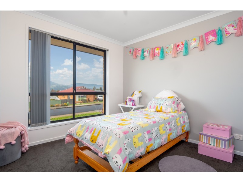2 Alice Place, Brighton TAS 7030