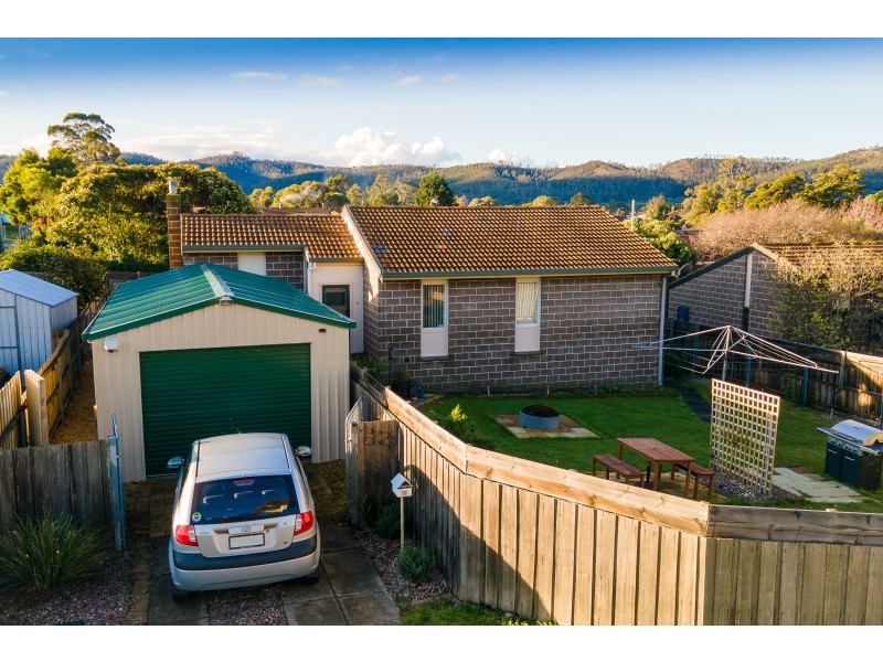 10 Landers Crt, Rokeby TAS 7019