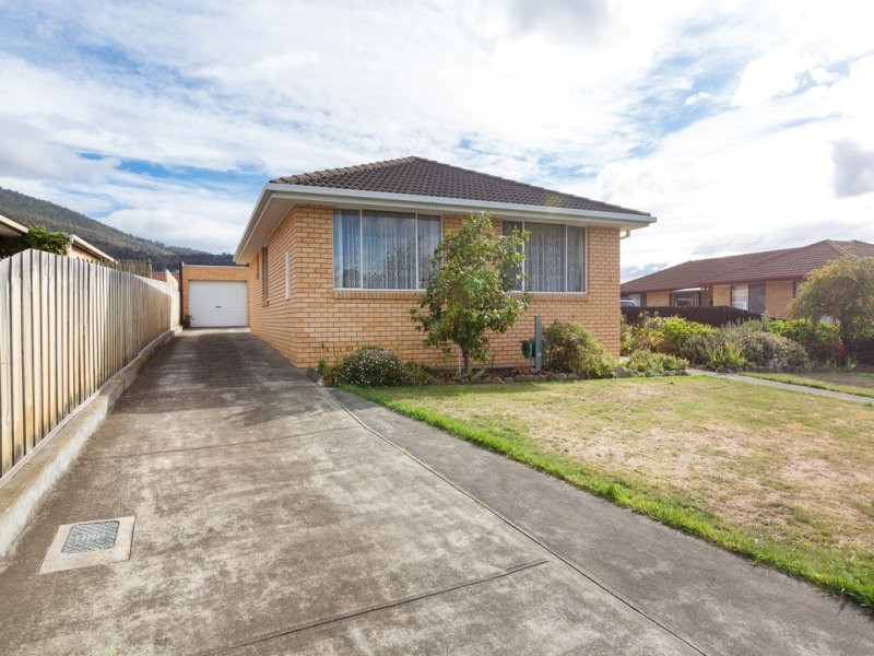5 Heysen Court, Glenorchy TAS 7010