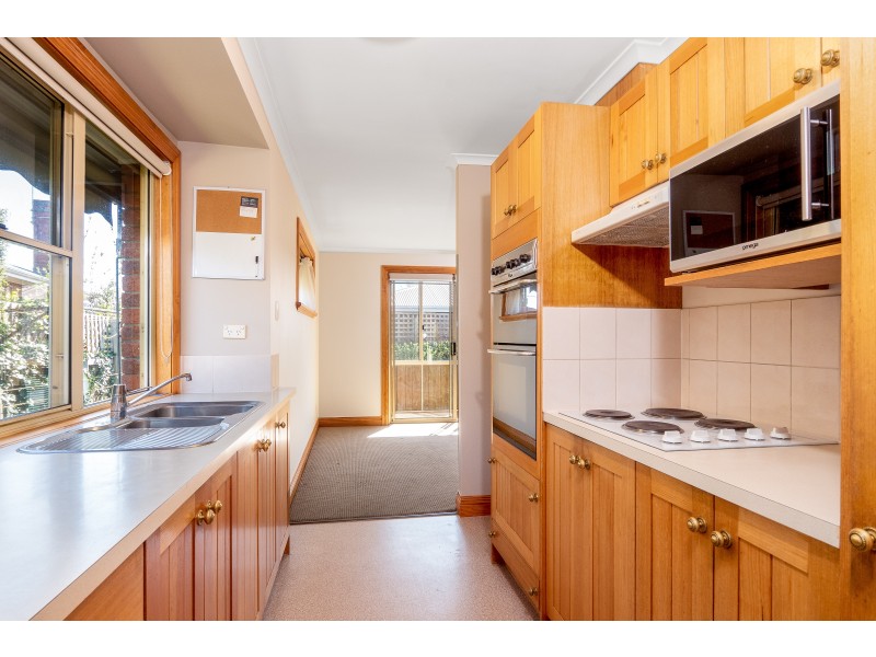 3/36 Roope Street, New Town TAS 7008