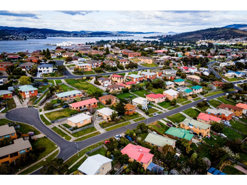 2/12 Harlow Road, Lutana TAS 7009