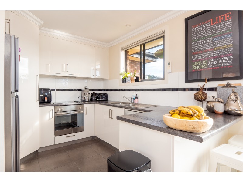 2/14 Glenfern Street, Howrah TAS 7018