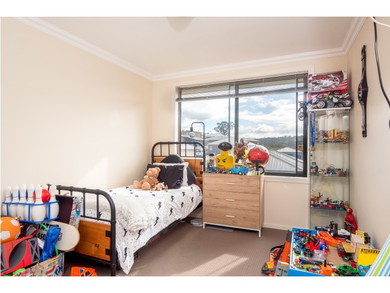 2/14 Glenfern Street, Howrah TAS 7018